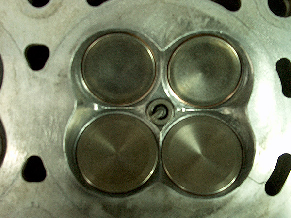 Subaru version 3 and 4. EJ25 Zagaris full race big valve with Berillium inl exs valve seats 196,6 cfm.