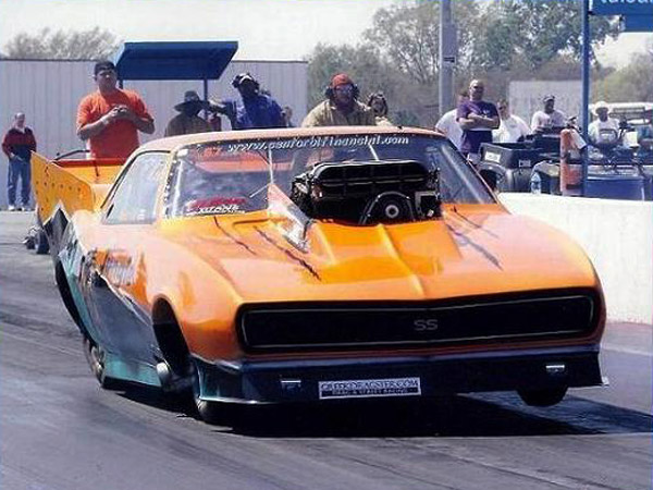 6,48 sec @ 211,12 mph ο Φίλιππος Παπαφιλίππου στους Clash of the Titans. (c) greekdragster.com